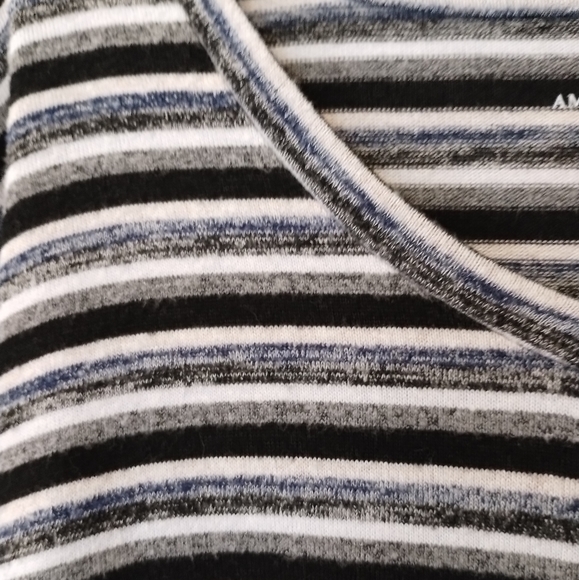 American Eagle Soft and Sexy plush top - Picture 8 of 9